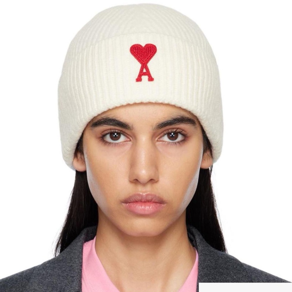 Ami Ivory Beanie with Red Heart Accent